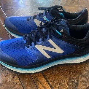 New Balance Freshfoam 1080 Men's Athletic Shoes in Blue and Black size 11.5 M